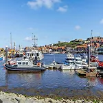 1 Bed In Oc-91995 Holiday home Whitby