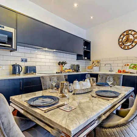 1 Bed In Oc-91995 Whitby